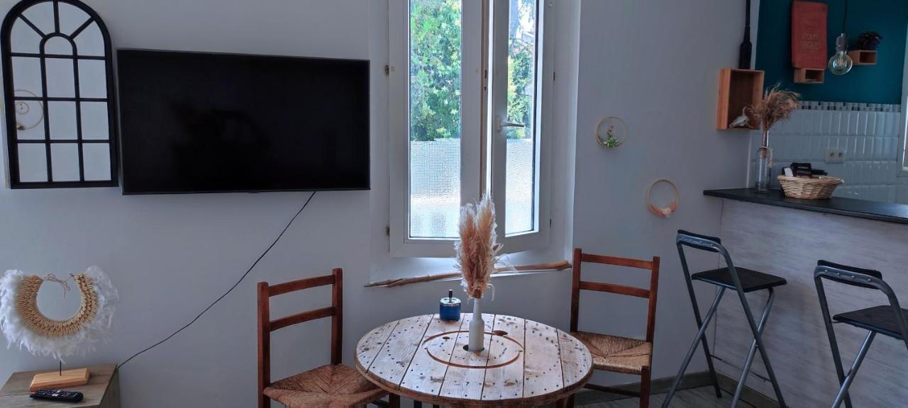L'Appartement 7 - Centre Ville-Parking-Tv-Wifi 塔布 外观 照片